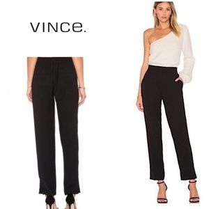 Vince Pull-on tapered leg pants - black